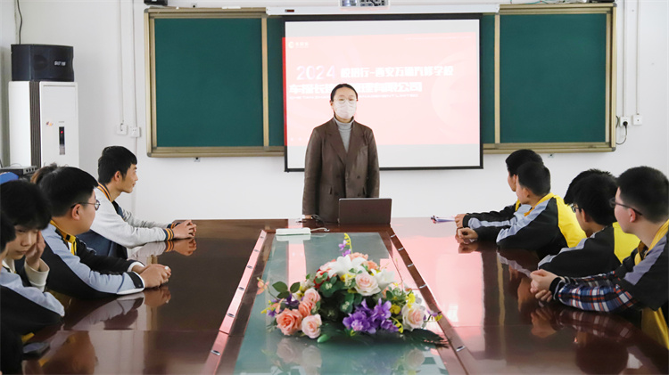 西安萬通汽車學校攜手車探長 ——為畢業生搭建夢想舞臺，提供堅實就業保障