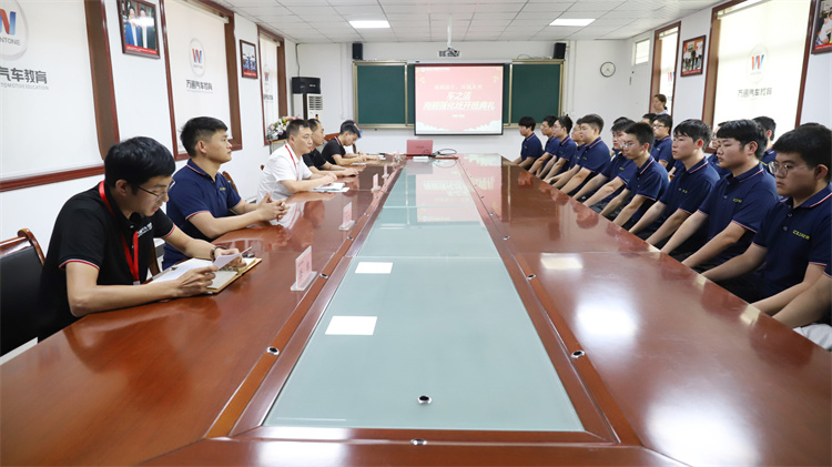 西安萬通汽車學校成功舉辦車之潔崗前強化班開班典禮，共筑精彩就業夢